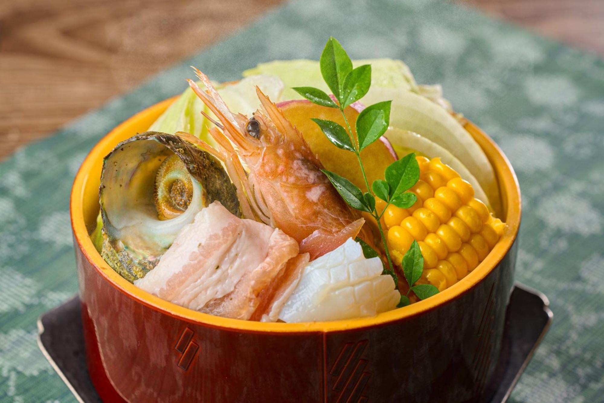 Ooedo Onsen Monogatari Premium Saiki Bekkan Misasa Esterno foto